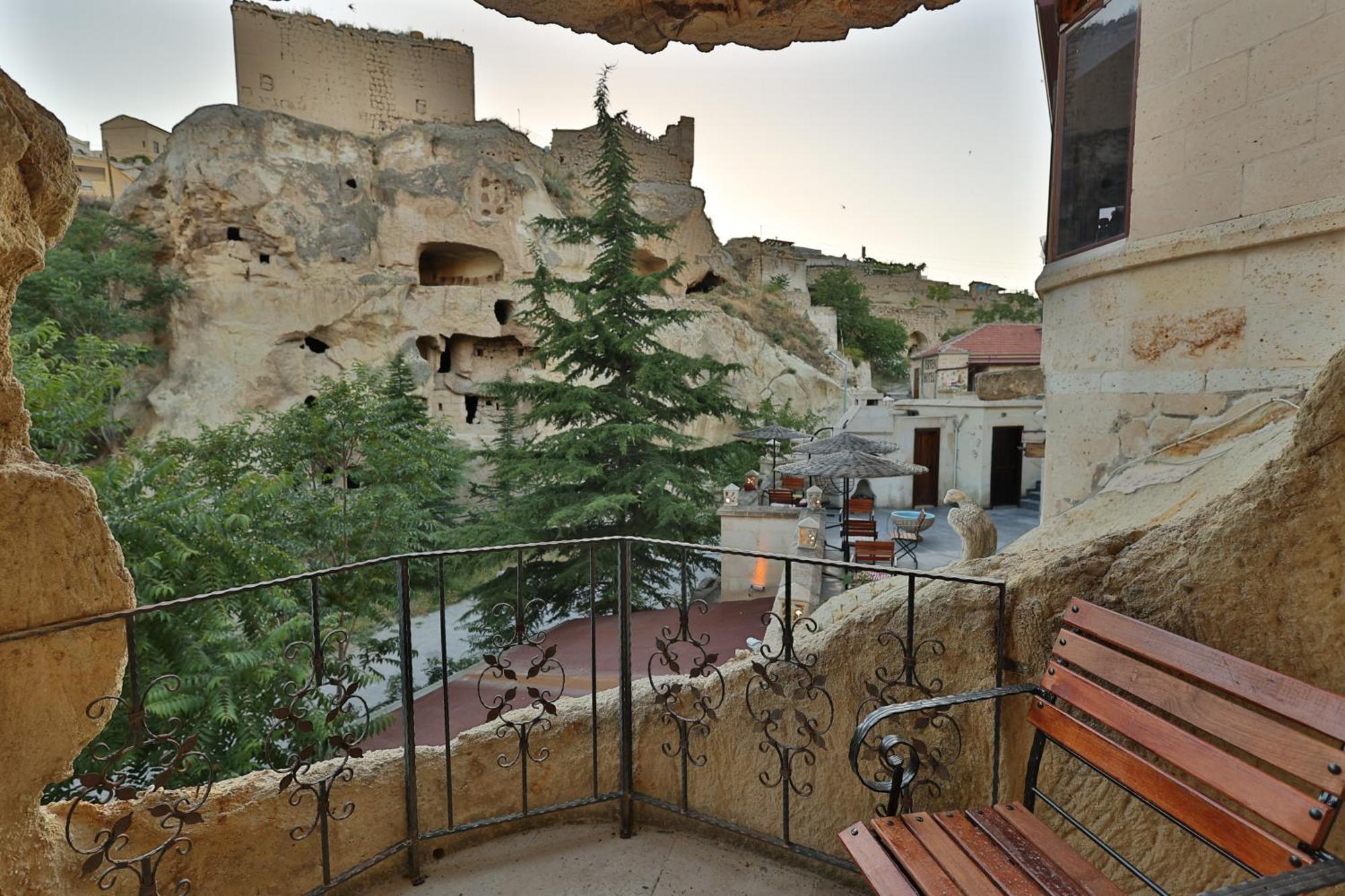 Demisos Caves Hotel Ургуп Экстерьер фото
