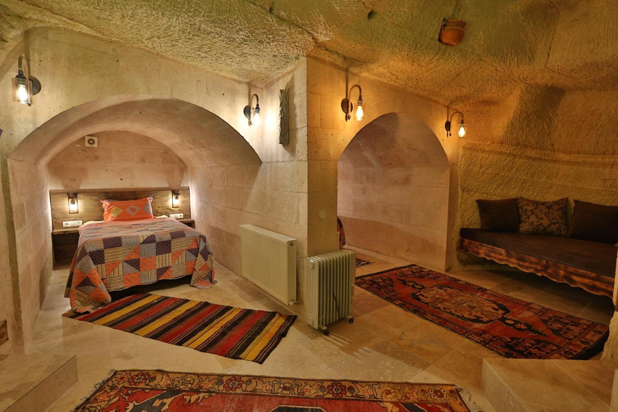 Demisos Caves Hotel Ургуп Экстерьер фото