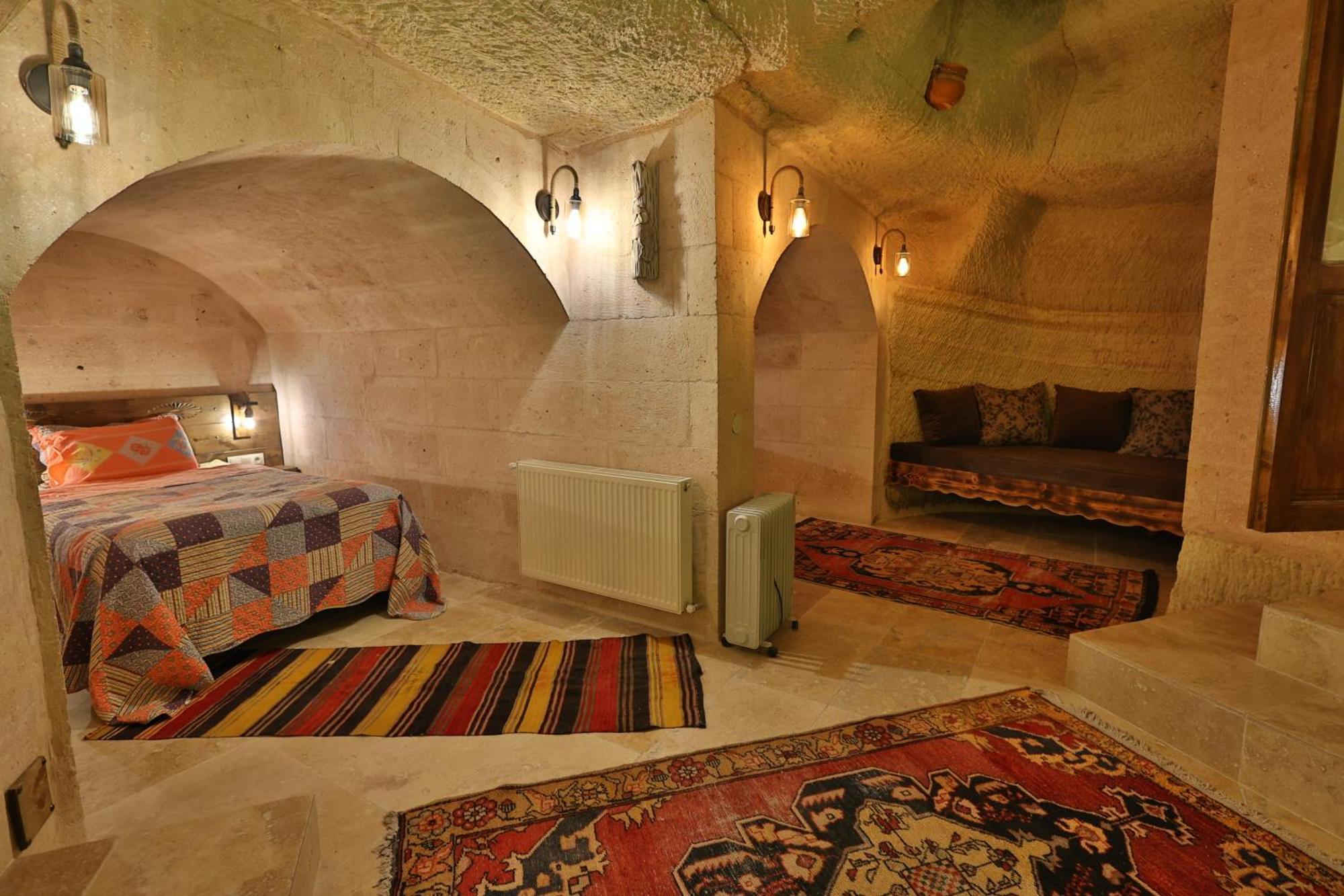Demisos Caves Hotel Ургуп Экстерьер фото