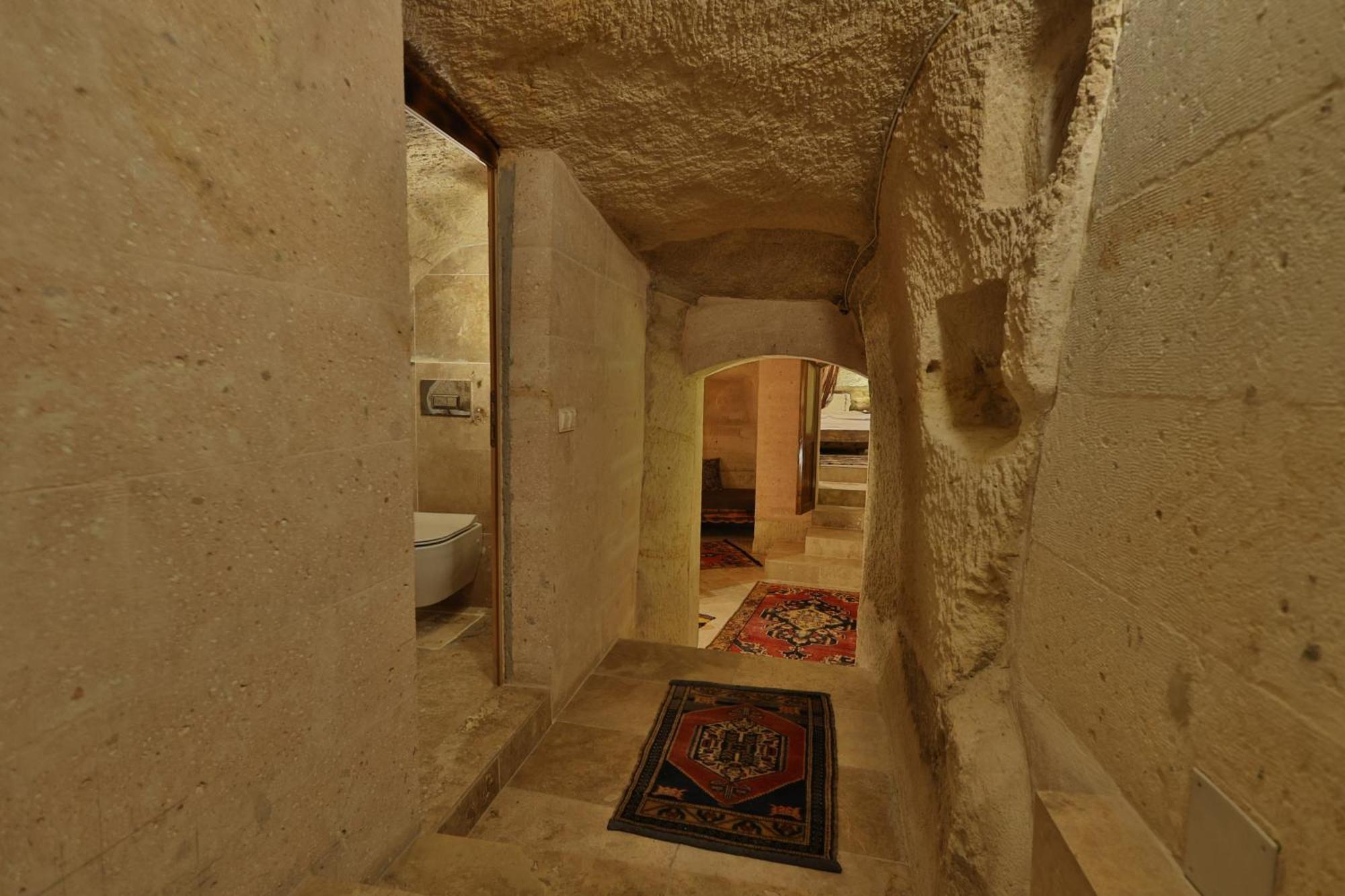 Demisos Caves Hotel Ургуп Экстерьер фото