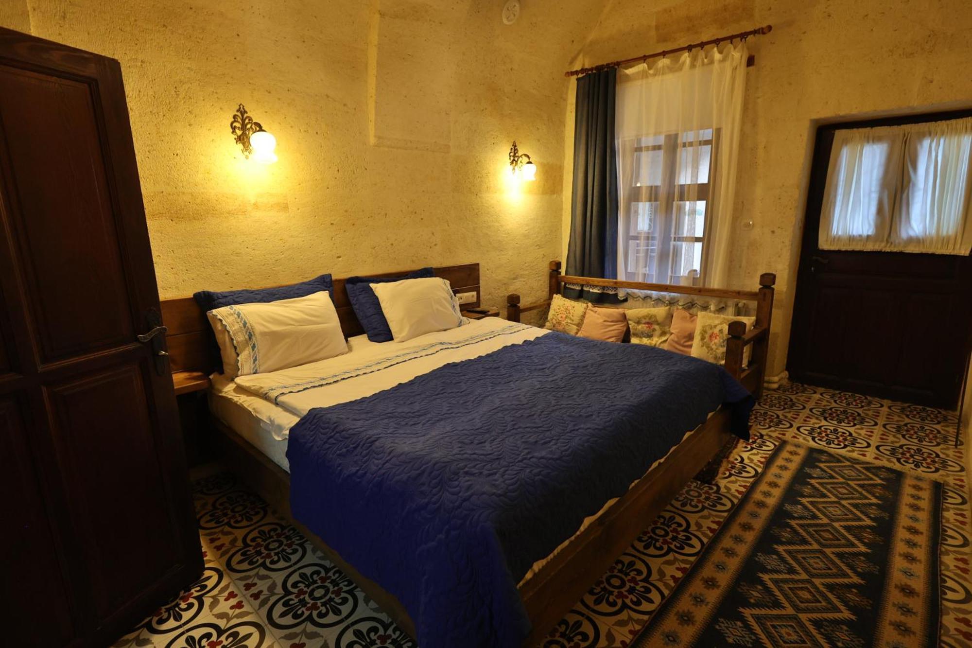 Demisos Caves Hotel Ургуп Экстерьер фото